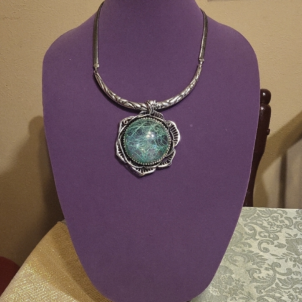 Silver and Green Pendant Necklace